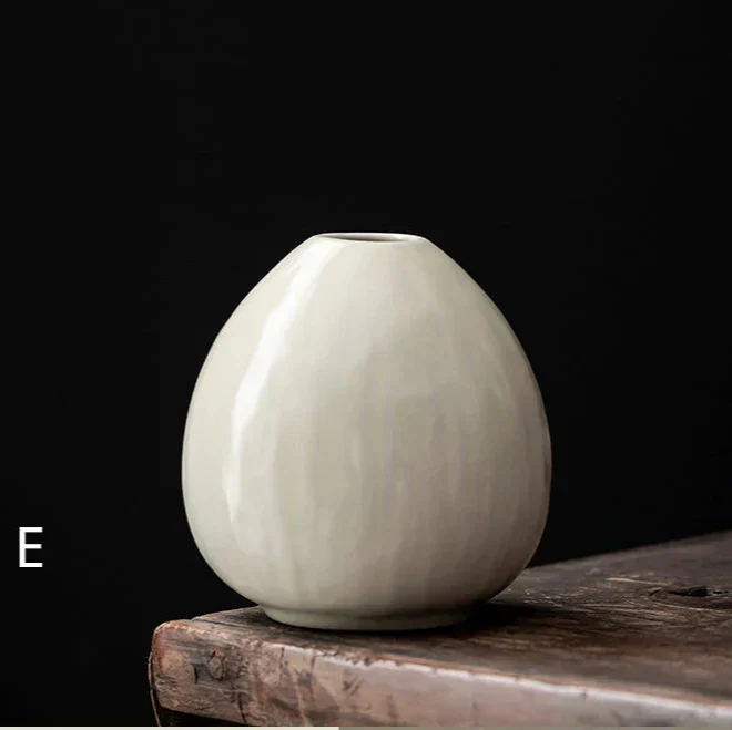Classic White Ceramic Table Vase - Image 15