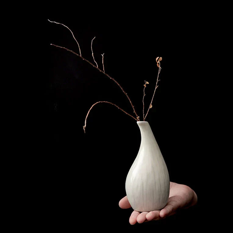 Classic White Ceramic Table Vase - Image 5