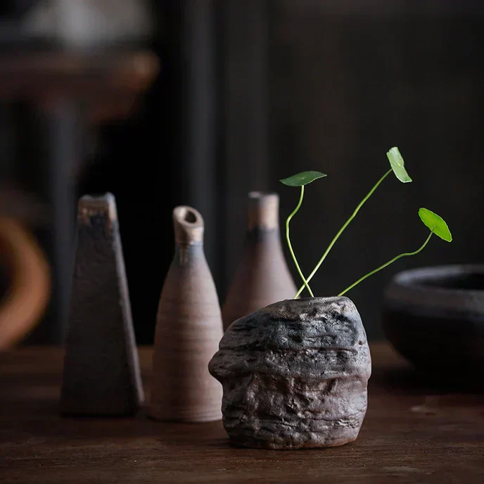 Handmade Classic Brown Table Vase Set - Image 13