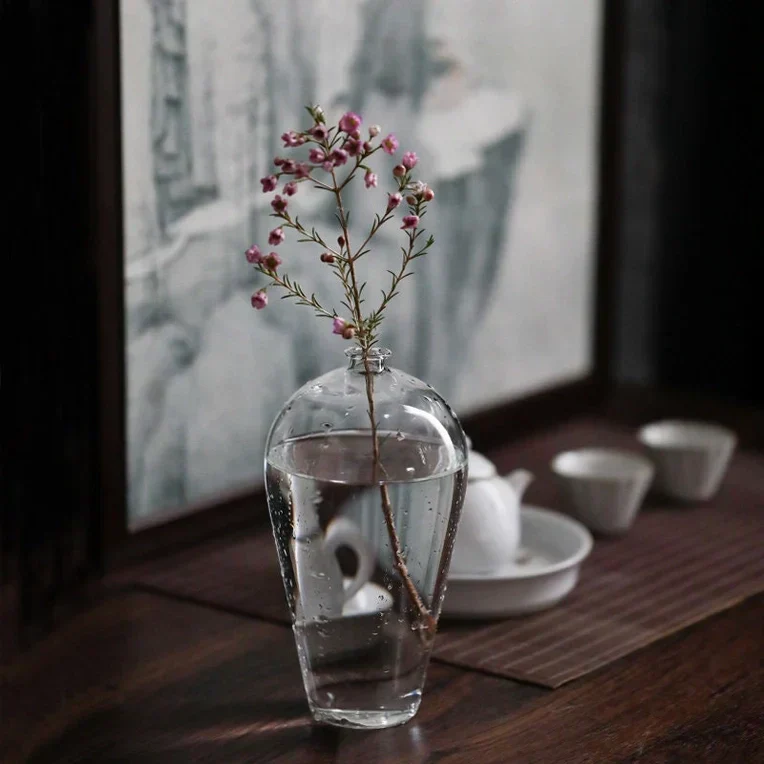 Large Handmade Clear Glass Vase - Image 3