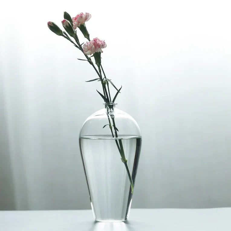 Large Handmade Clear Glass Vase - Image 4